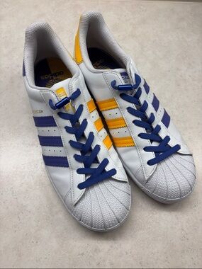 Adidas Superstar Sneakers